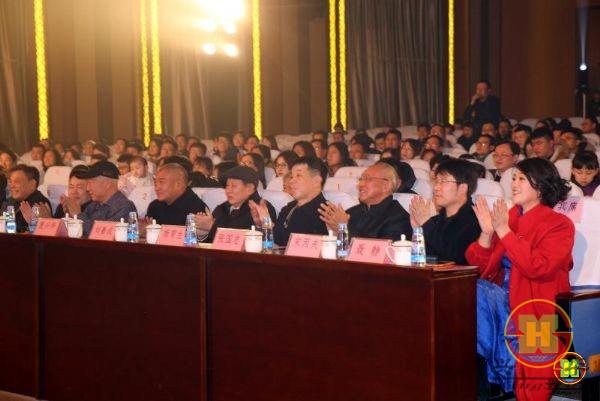 晚会.jpg